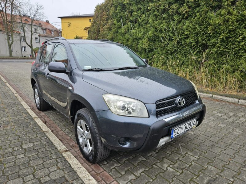 Toyota RAV-4 4 x4 / Krajowy / Klimatyzacja III (2006-2012)