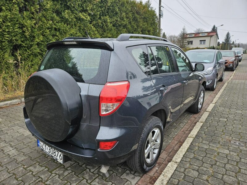 Toyota RAV-4 4 x4 / Krajowy / Klimatyzacja III (2006-2012)