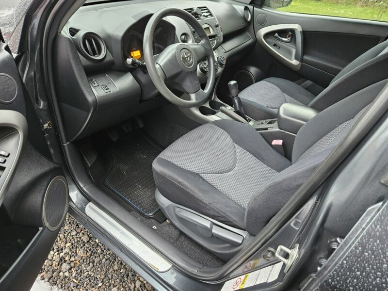 Toyota RAV-4 4 x4 / Krajowy / Klimatyzacja III (2006-2012)