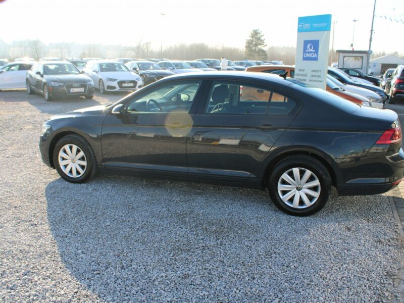 Volkswagen Passat ESSENCE LED F-vat Salon Polska Gwarancja B8 (2014-2023)