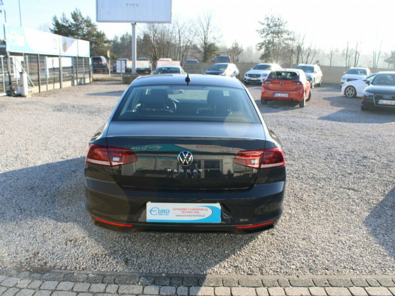 Volkswagen Passat ESSENCE LED F-vat Salon Polska Gwarancja B8 (2014-2023)