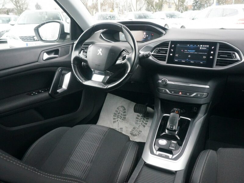 Peugeot 308 1.5 BlueHDi/130 KM Allure Pack Salon PL Fvat 23% PO1UH28 T9 (2014-2021)