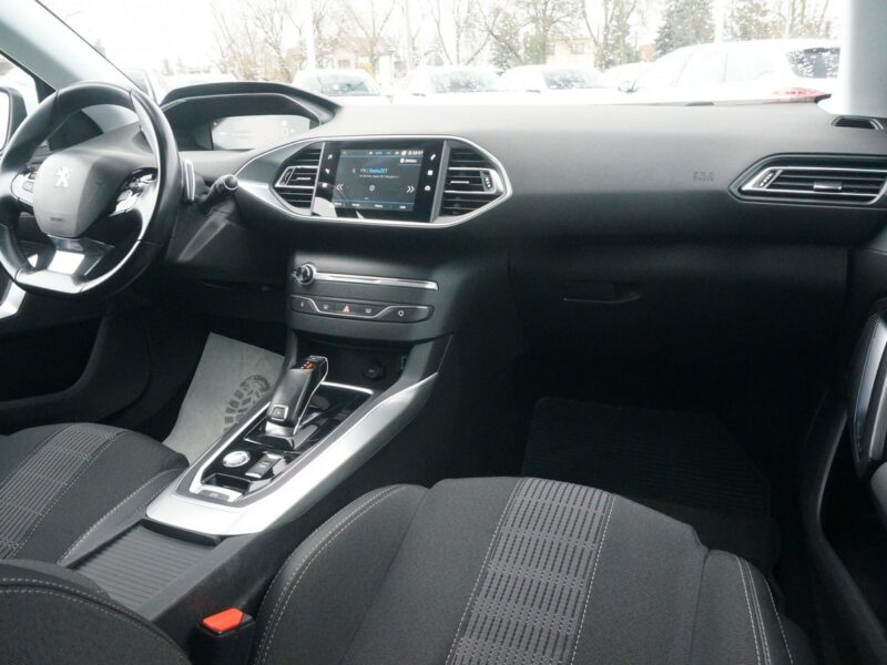 Peugeot 308 1.5 BlueHDi/130 KM Allure Pack Salon PL Fvat 23% PO1UH28 T9 (2014-2021)