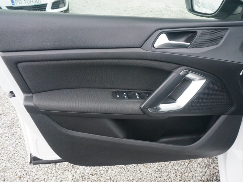 Peugeot 308 1.5 BlueHDi/130 KM Allure Pack Salon PL Fvat 23% PO1UH28 T9 (2014-2021)
