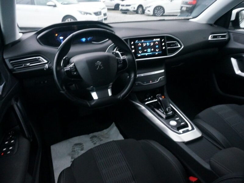 Peugeot 308 1.5 BlueHDi/130 KM Allure Pack Salon PL Fvat 23% PO2UH49 T9 (2014-2021)