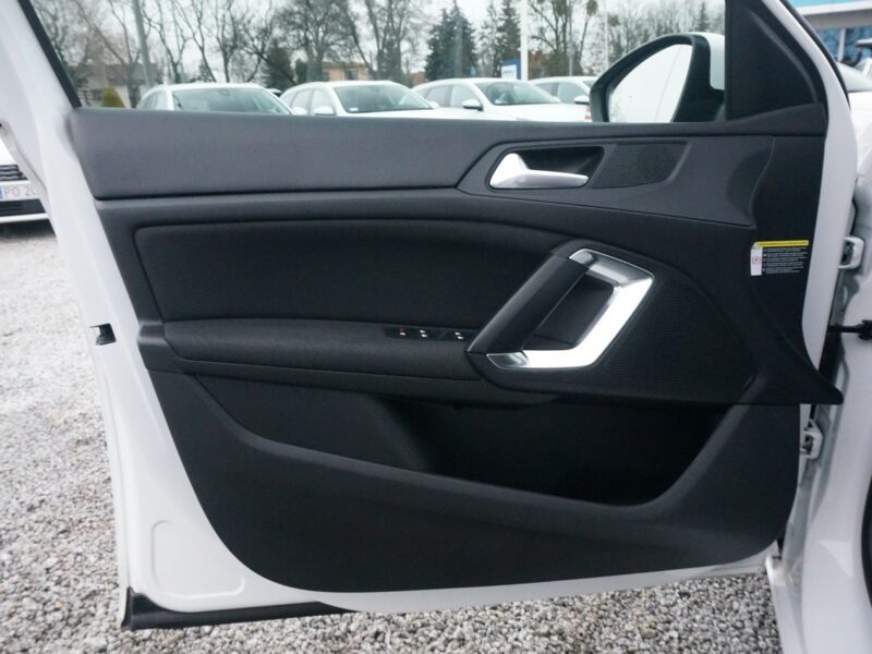 Peugeot 308 1.5 BlueHDi/130 KM Allure Pack Salon PL Fvat 23% PO2UH49 T9 (2014-2021)