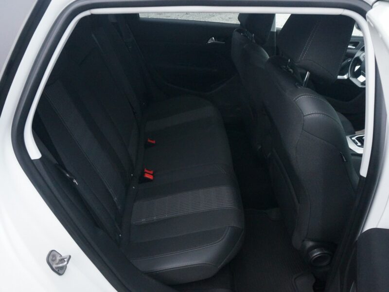 Peugeot 308 1.5 BlueHDi/130 KM Allure Pack Salon PL Fvat 23% PO2UH49 T9 (2014-2021)