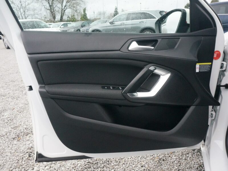 Peugeot 308 1.5 BlueHDi/130 KM Allure Pack Salon PL Fvat 23% PO3UE61 T9 (2014-2021)