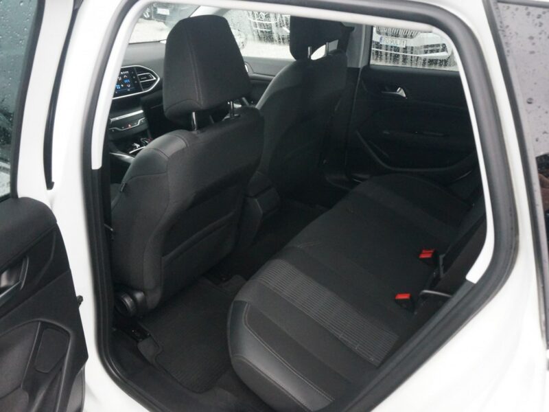 Peugeot 308 1.5 BlueHDi/130 KM Allure Pack Salon PL Fvat 23% PO3UE61 T9 (2014-2021)