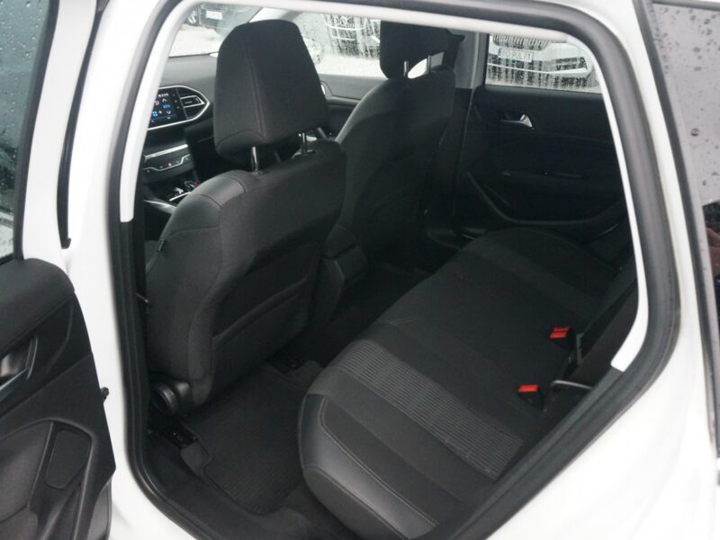 Peugeot 308 1.5 BlueHDi/130 KM Allure Pack Salon PL Fvat 23% PO3UE61 T9 (2014-2021)