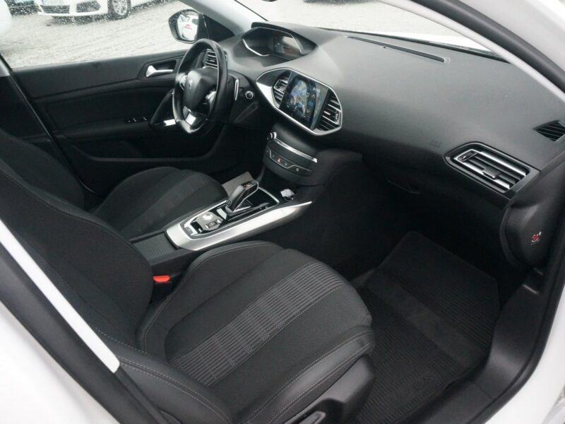 Peugeot 308 1.5 BlueHDi/130 KM Allure Pack Salon PL Fvat 23% PO3UE61 T9 (2014-2021)