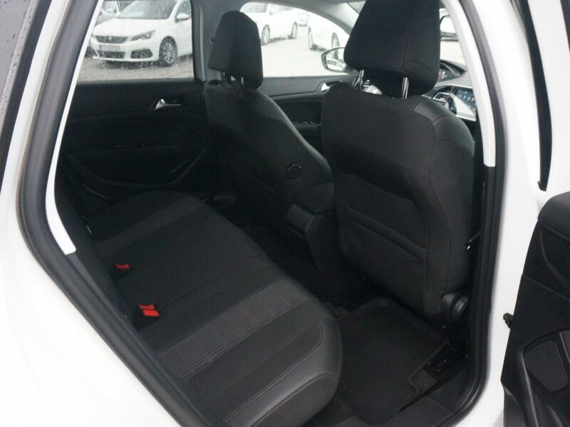 Peugeot 308 1.5 BlueHDi/130 KM Allure Pack Salon PL Fvat 23% PO3UE61 T9 (2014-2021)