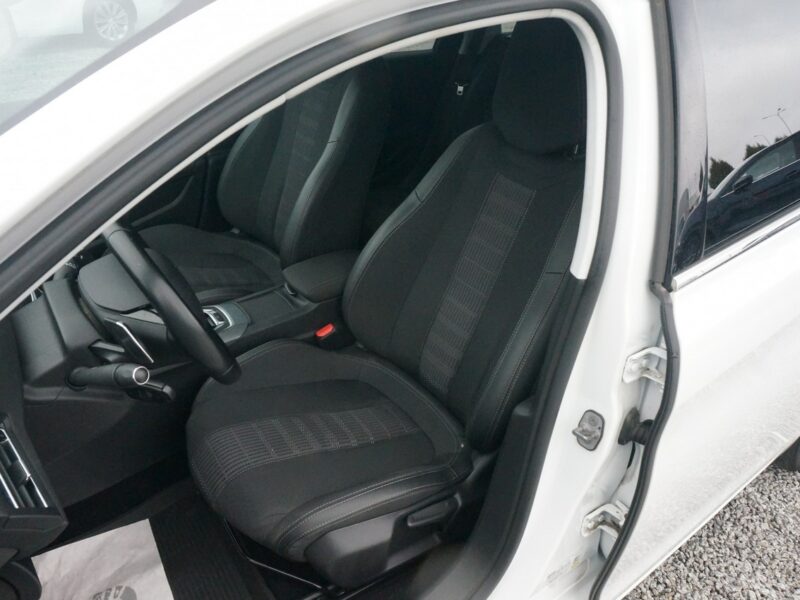 Peugeot 308 1.5 BlueHDi/130 KM Allure Pack Salon PL Fvat 23% PO5UJ19 T9 (2014-2021)