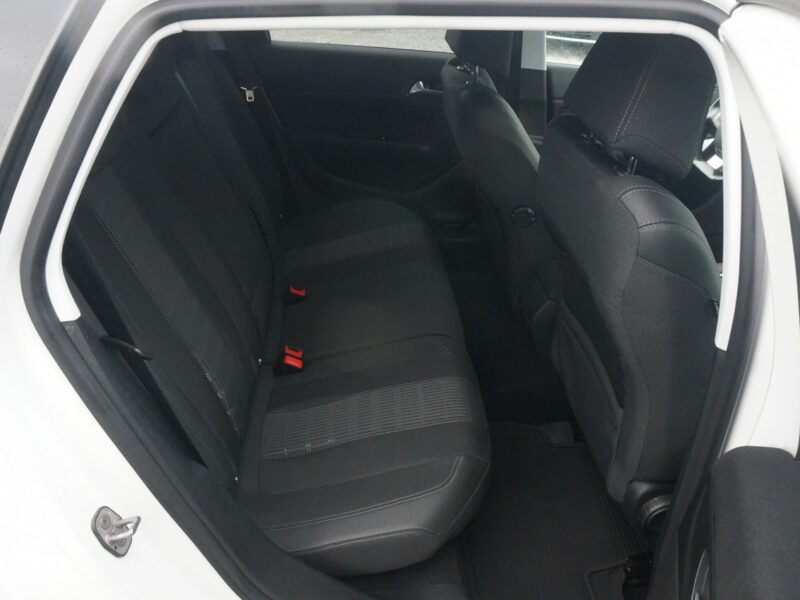 Peugeot 308 1.5 BlueHDi/130 KM Allure Pack Salon PL Fvat 23% PO5UJ19 T9 (2014-2021)