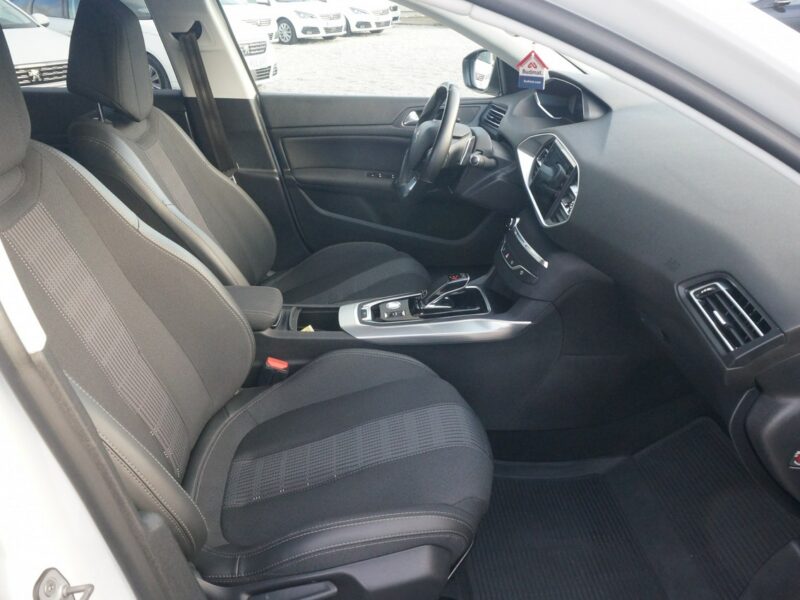 Peugeot 308 1.5 BlueHDi/130 KM Allure Pack Salon PL Fvat 23% PO8UG45 T9 (2014-2021)