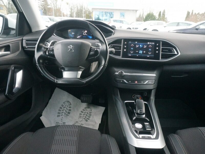 Peugeot 308 1.5 BlueHDi/130 KM Allure Pack Salon PL Fvat 23% PO8UG47 T9 (2014-2021)