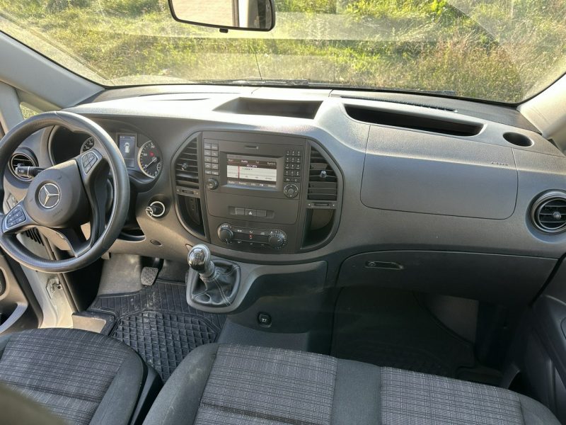 Mercedes Vito 9 osobowy, klimatyzacja, nawigacja, światła dzienne, niski przebieg W447 (2014-)