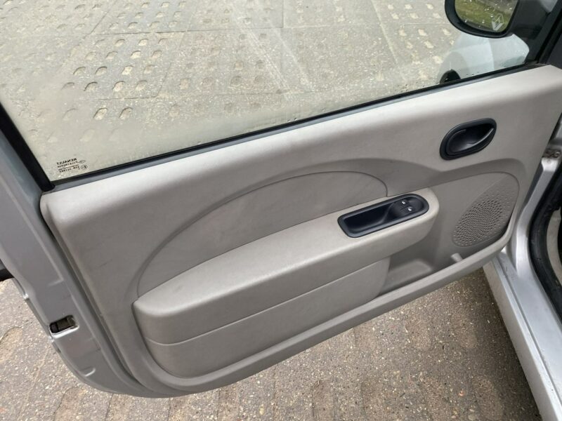 Renault Twingo Niski przebieg, przegląd do 2026, klimatyzacja,Isofix, zadbany II (2007-2014)