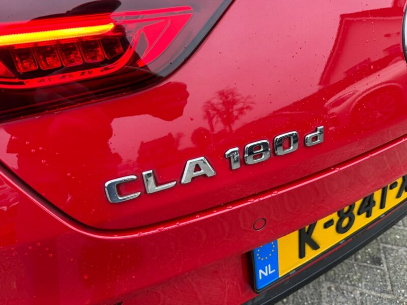Mercedes CLA 180 Mercedes-Benz CLA 180 Shooting Brake Night Edition 2021r Pakiet AMG! I (2013-2019)