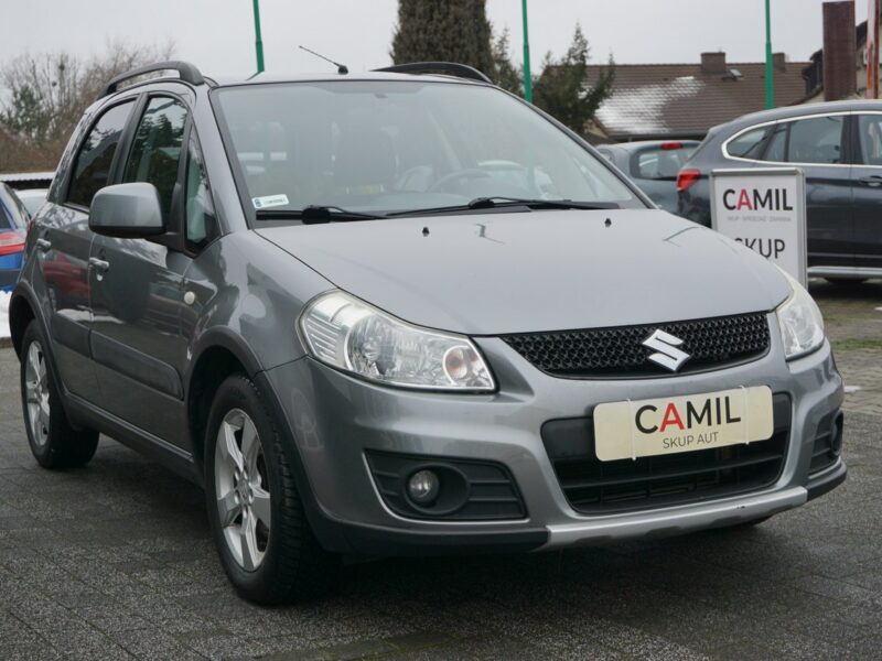 Suzuki SX4 Salon Polska I (2006-2013)
