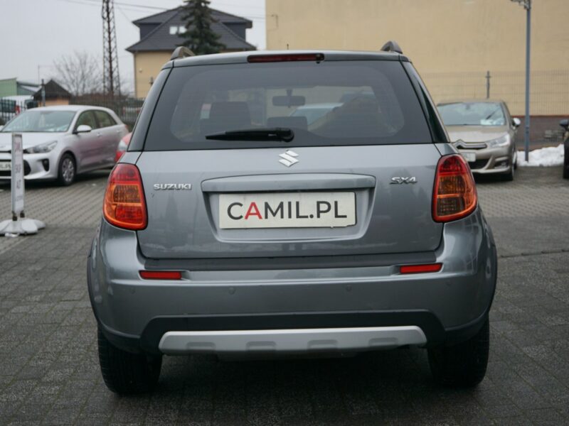 Suzuki SX4 Salon Polska I (2006-2013)