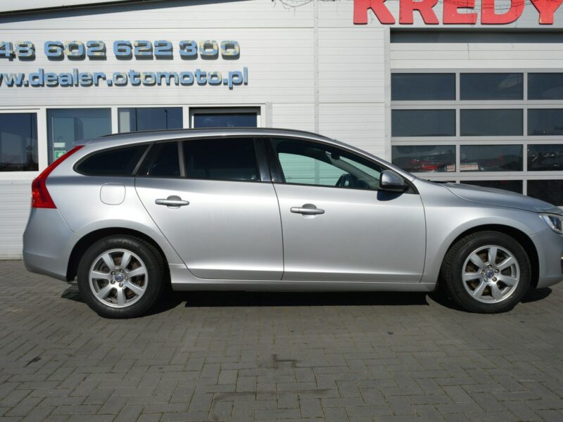 Volvo V60 1.6 D2 Serwisowany LED Navi Klimatronik EURO-5 I (2010-2018)