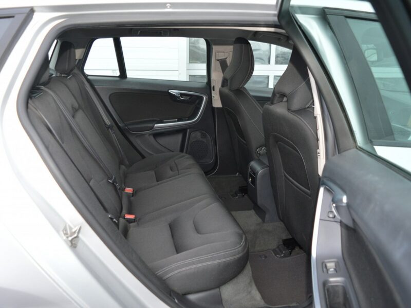 Volvo V60 1.6 D2 Serwisowany LED Navi Klimatronik EURO-5 I (2010-2018)