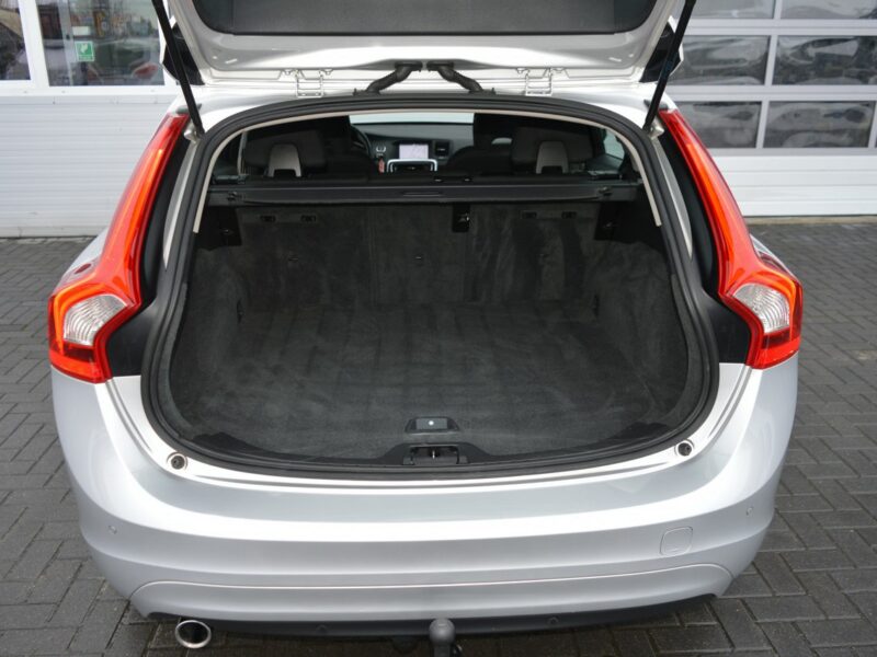 Volvo V60 1.6 D2 Serwisowany LED Navi Klimatronik EURO-5 I (2010-2018)
