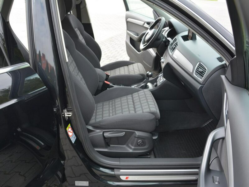 Audi Q3 Automat S-Line Quattro Ledy bi-Xenon Navi Alu18" z Niemiec ASO Audi I (2011-2018)