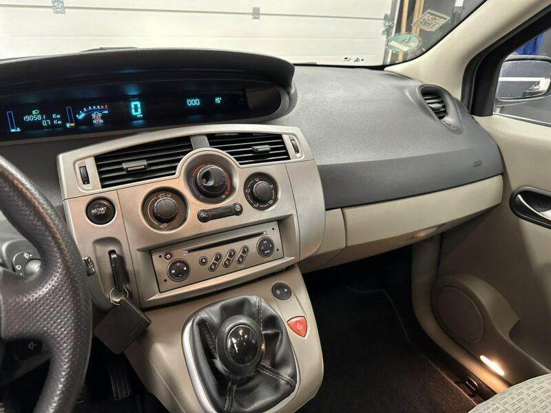 Renault Scenic Renault Scenic II 1.6 Benz 112KM Zadbany Po Opłatach II (2003-2009)