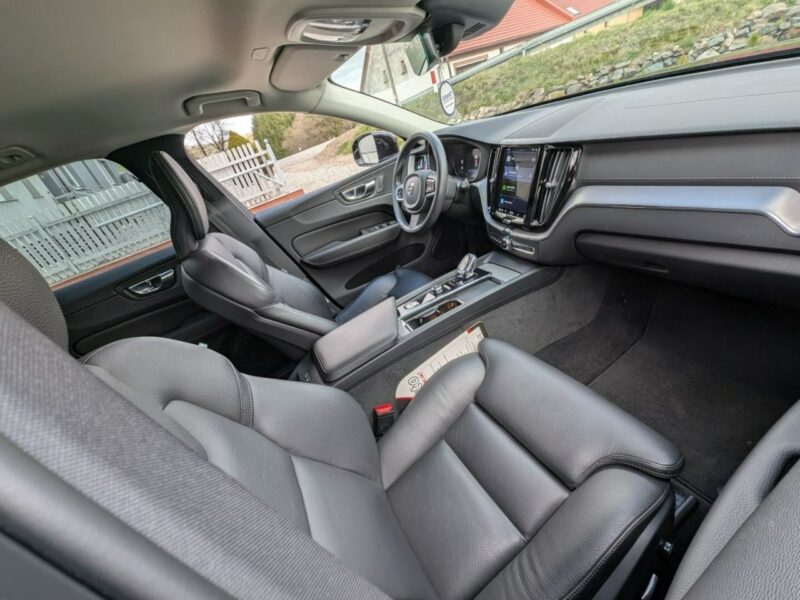 Volvo XC 60 Roczna Gwarancja, kamera 360 II (2017-)