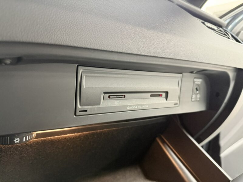 Škoda Octavia RS 2.0 TDI 184KM*CANTON HiFi*AppleCar*LED*Bi-Xenon*Duża Navi*Niemiec III (2013-)