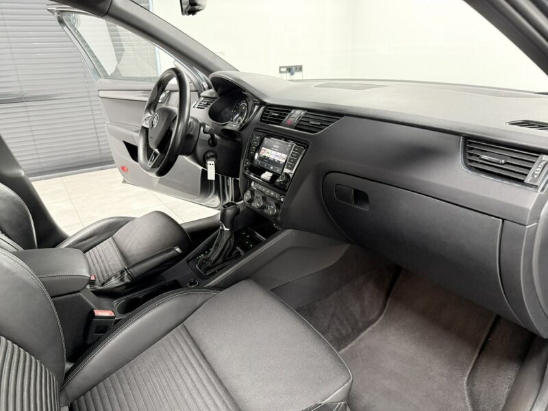 Škoda Octavia RS 2.0 TDI 184KM*CANTON HiFi*AppleCar*LED*Bi-Xenon*Duża Navi*Niemiec III (2013-)
