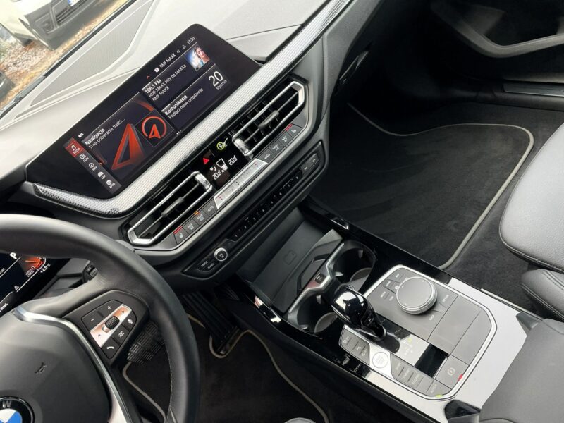 BMW 220 X-Drive,LED, Klima, Navi, Tempomat, CarPlay, Kamera Cofania, Asystenci F44