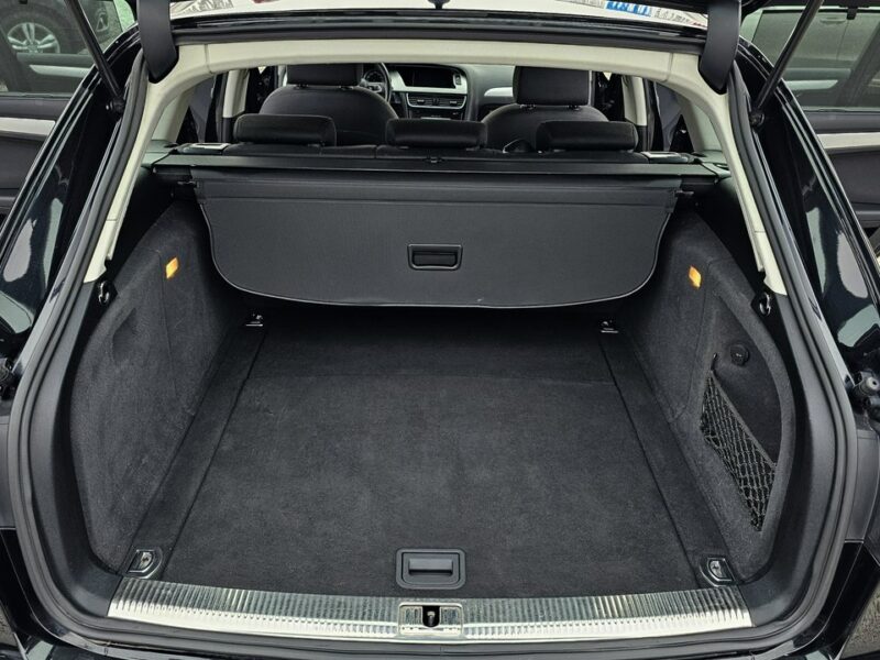 Audi A4 -SPRZEDANY- 2.0 TDI * Duża Navi * Automat / Ledy Biksenon *HAK B8 (2007-2015)