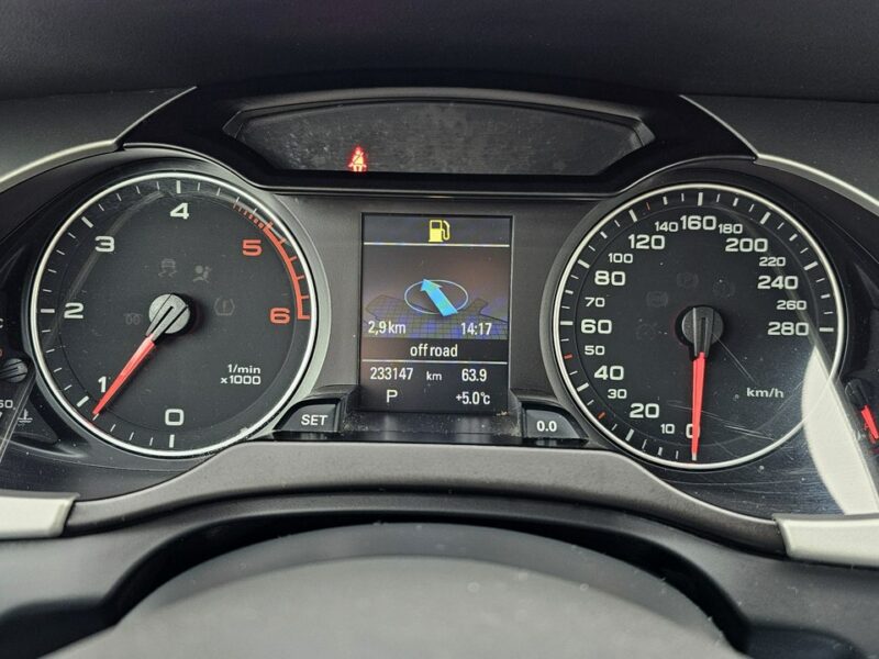 Audi A4 -SPRZEDANY- 2.0 TDI * Duża Navi * Automat / Ledy Biksenon *HAK B8 (2007-2015)