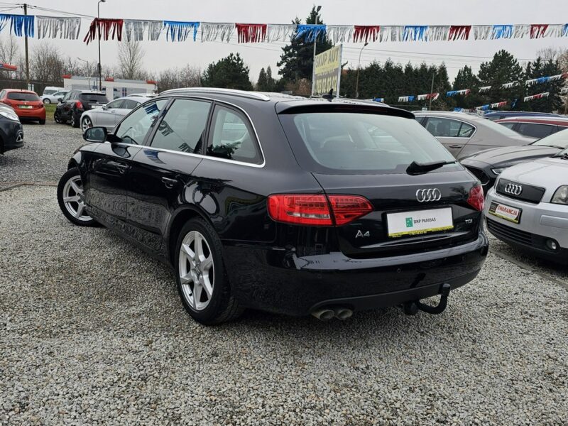 Audi A4 -SPRZEDANY- 2.0 TDI * Duża Navi * Automat / Ledy Biksenon *HAK B8 (2007-2015)
