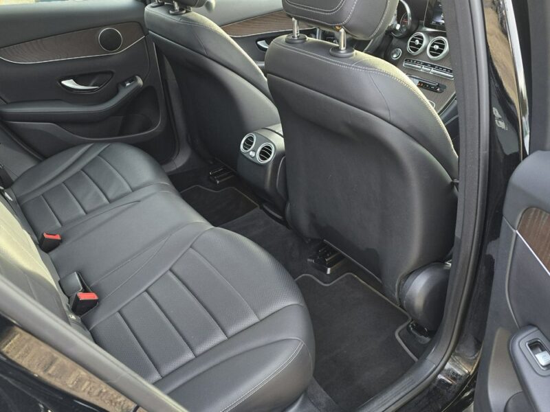 Mercedes GLC 220 4 Matic, Full LED, Faktura VAT