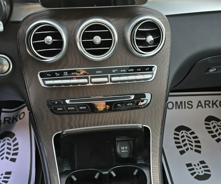 Mercedes GLC 220 4 Matic, Full LED, Faktura VAT