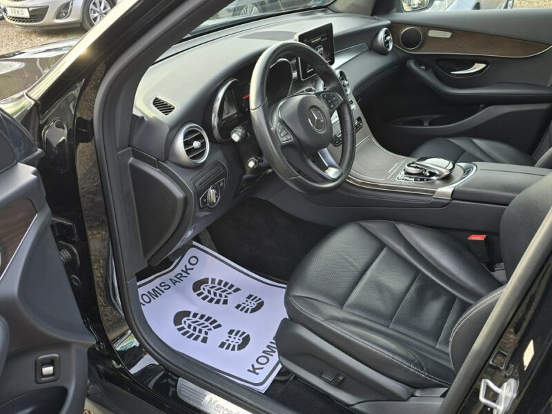 Mercedes GLC 220 4 Matic, Full LED, Faktura VAT