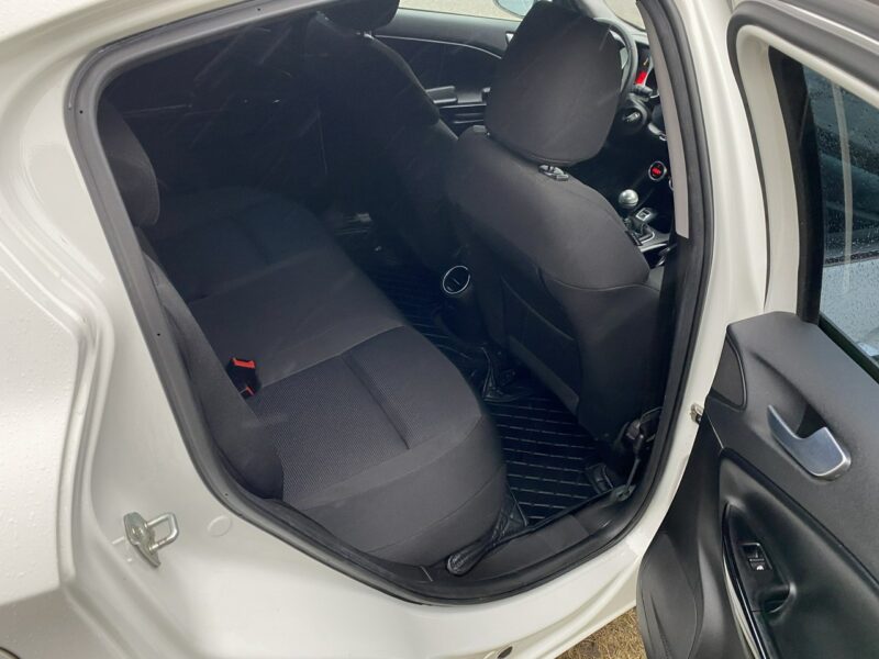 Alfa Romeo Giulietta Mocny silnik, klimatronik, parktronik, Ledy dzienne, isofix, z Niemiec