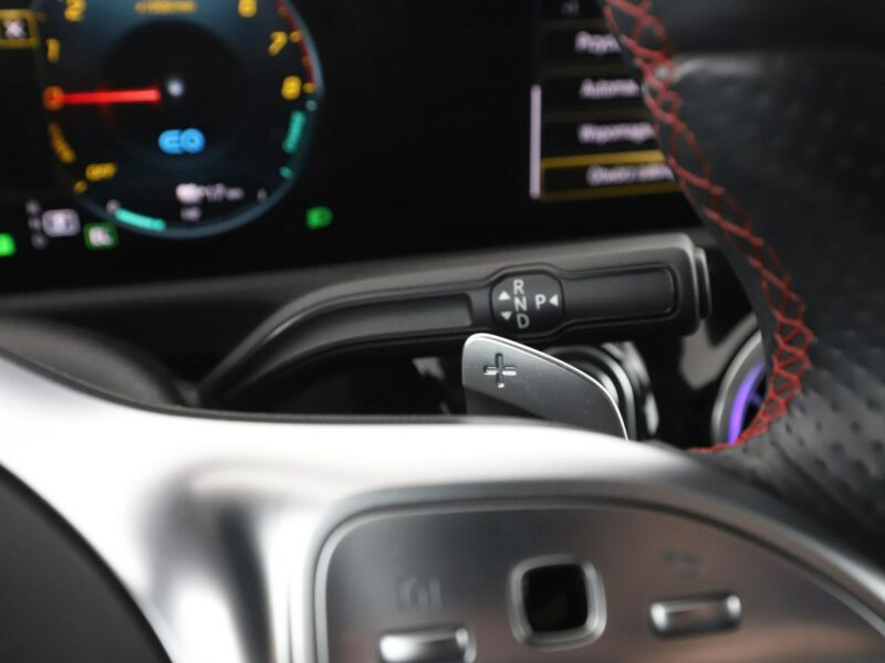 Mercedes A 250 PHEV AMG Line full LED skóra/alcantara navi kamery W177 (2018-)