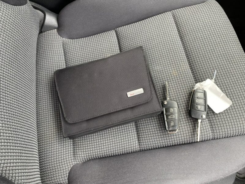 Audi A3 1,4 T 125KM ,podgrz. fotele, klimatronik, isofix, czujniki parkowania 8P (2003-2012)