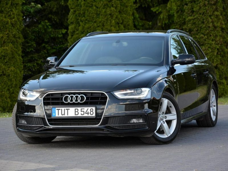 Audi A4 2XS-line Skóry Duża Navi MMI Ledy BI-Xenon 2xPDC ASO do końca Oryginał B8 (2007-2015)