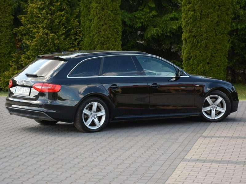 Audi A4 2XS-line Skóry Duża Navi MMI Ledy BI-Xenon 2xPDC ASO do końca Oryginał B8 (2007-2015)