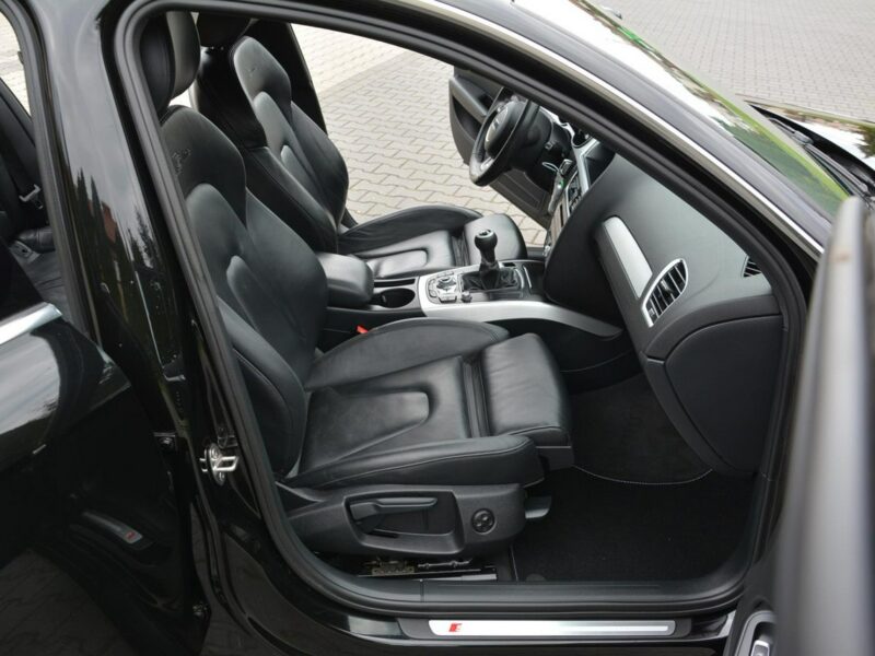 Audi A4 2.0TDI(190KM) 2XS-line Skóry Duża Navi MMI Ledy BI-Xenon 2xPDC ASO B8 (2007-2015)