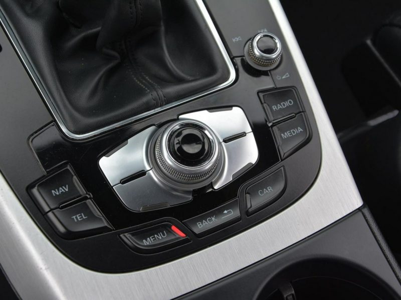 Audi A4 2XS-line Skóry Duża Navi MMI Ledy BI-Xenon 2xPDC ASO do końca Oryginał B8 (2007-2015)