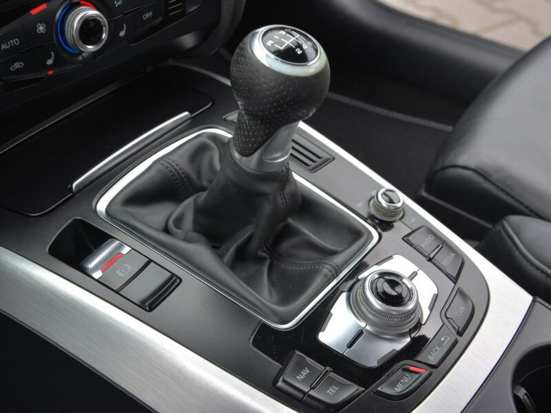 Audi A4 2.0TDI(190KM) 2XS-line Skóry Duża Navi MMI Ledy BI-Xenon 2xPDC ASO B8 (2007-2015)