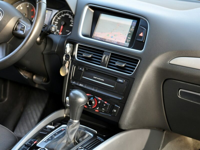 Audi Q5 2.0TDI(170KM)*Quattro*Navi*Xenon*Led*Parktronik*Chrom*Alu18"ASO Audi 8R (2008-)