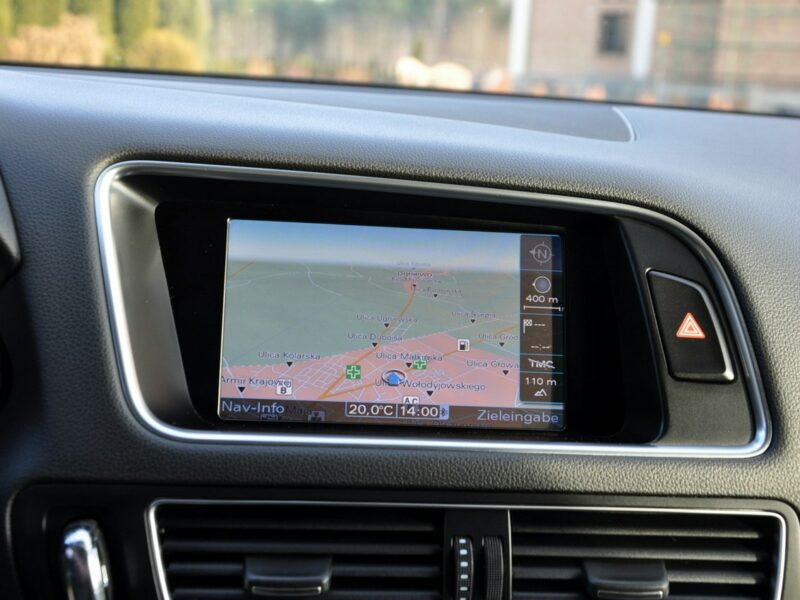 Audi Q5 2.0TDI(170KM)*Quattro*Navi*Xenon*Led*Parktronik*Chrom*Alu18"ASO Audi 8R (2008-)